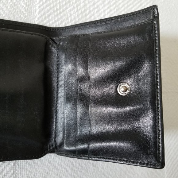 🌺HP🌺 GUCCI Vintage Guccisimma Signature Wallet - Picture 9 of 16